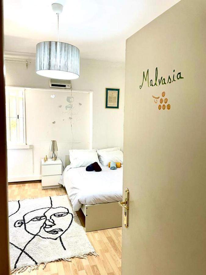 Wine Inn Cascais Guesthouse Ngoại thất bức ảnh